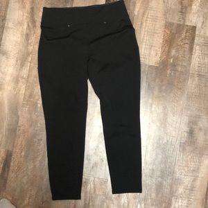 Maurices Black Bengaline Crop Pant